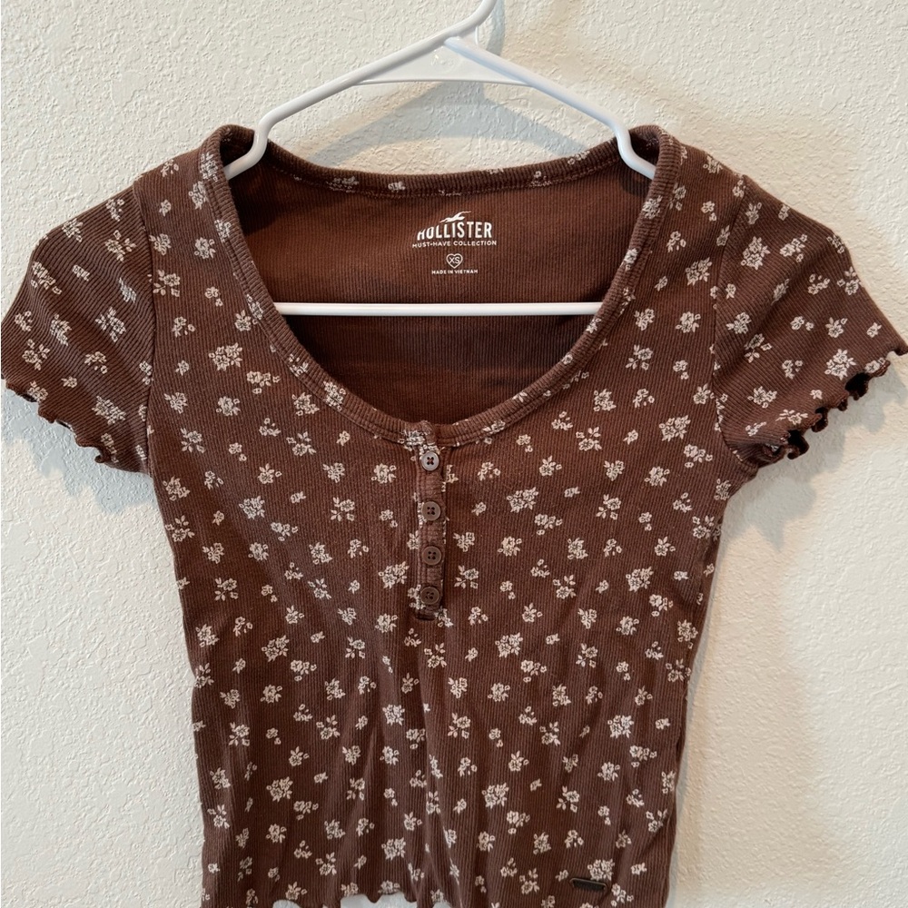 Hollister | Brown Floral Short Sleeve Top